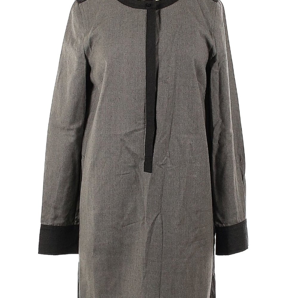 J CREW Size 4 Gary/Navy Wool Tunic